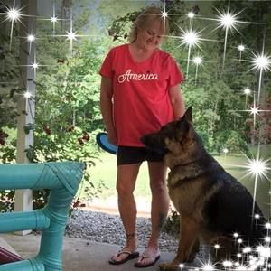 Meet your Posher, Sandra